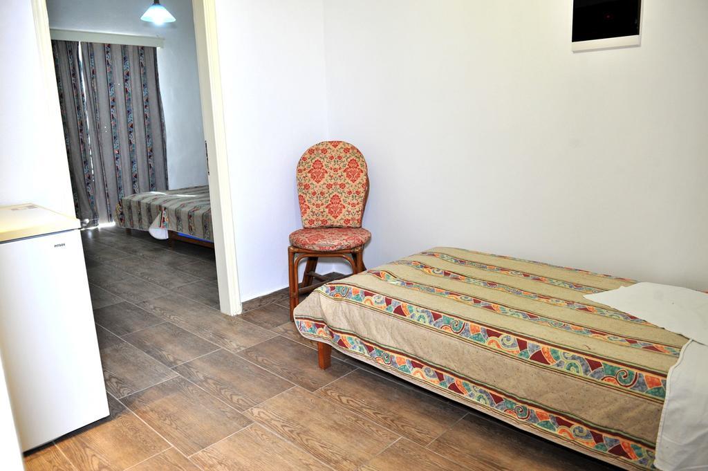 Hollywood Suites Tigkaki (Kos) Exterior foto