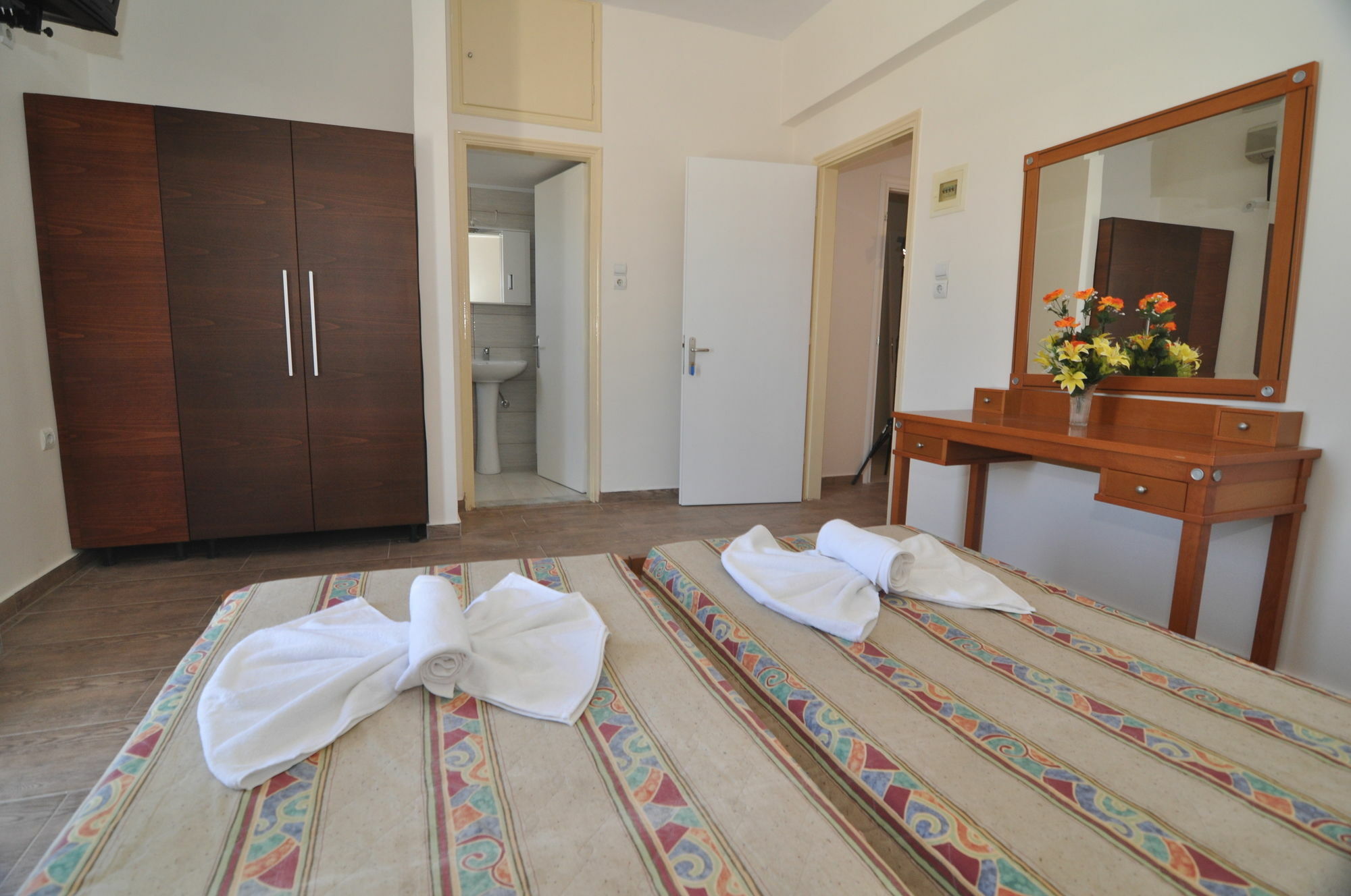 Hollywood Suites Tigkaki (Kos) Exterior foto