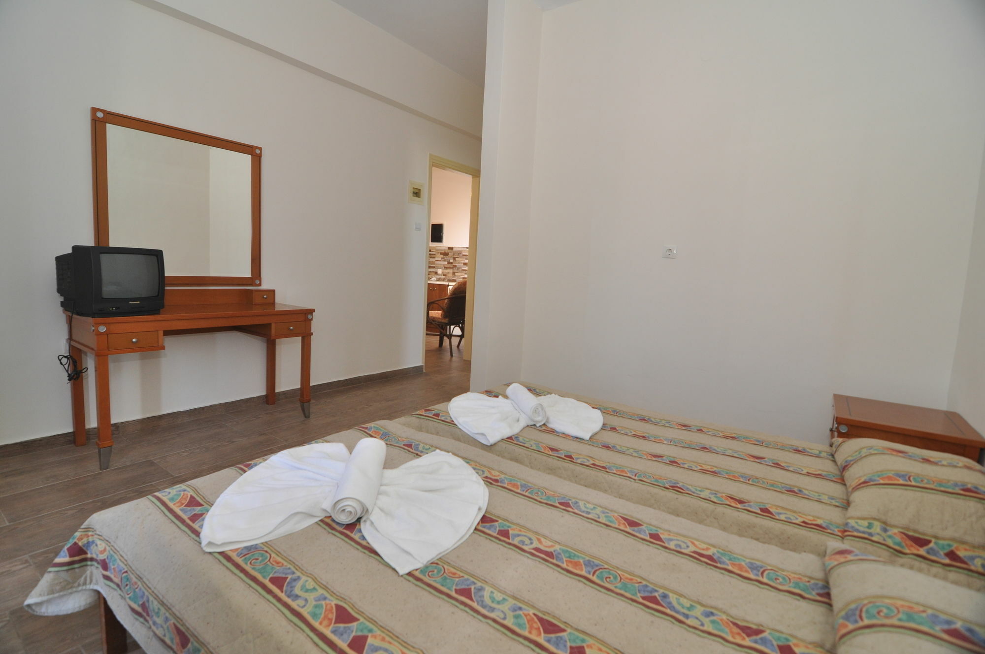 Hollywood Suites Tigkaki (Kos) Exterior foto